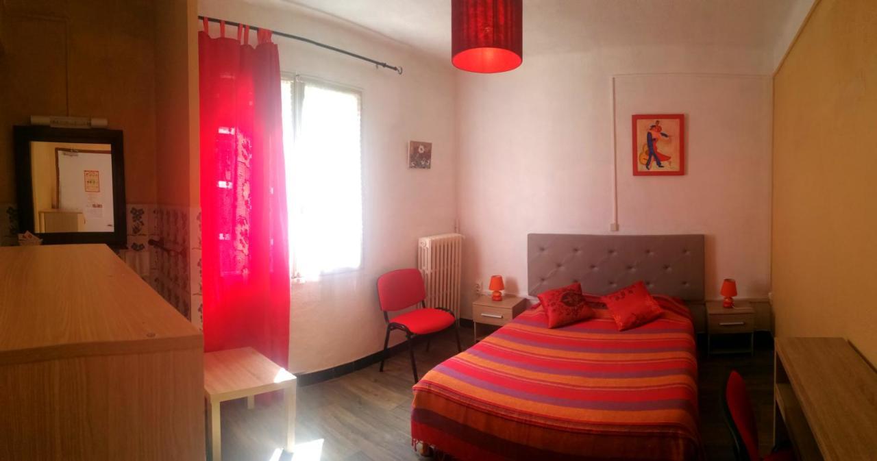 La Javie Auberge Roman מראה חיצוני תמונה